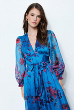 Cargar imagen en el visor de la galería, Vestido Floral

