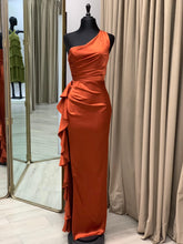 Cargar imagen en el visor de la galería, Vestido Rust
