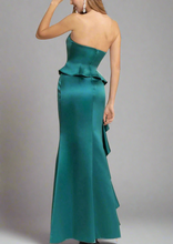 Cargar imagen en el visor de la galería, Vestido Verde
