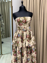 Cargar imagen en el visor de la galería, Vestido Floral
