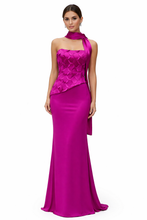 Cargar imagen en el visor de la galería, Vestido Magenta
