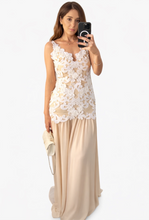 Cargar imagen en el visor de la galería, Vestido Nude
