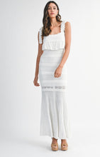 Cargar imagen en el visor de la galería, Vestido Blanco
