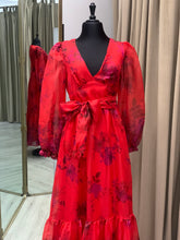 Cargar imagen en el visor de la galería, Vestido Rojo Floral
