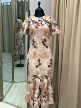 Cargar imagen en el visor de la galería, Vestido Floral
