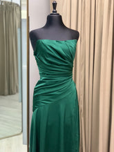 Cargar imagen en el visor de la galería, Vestido Verde
