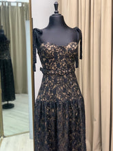 Cargar imagen en el visor de la galería, Vestido Negro
