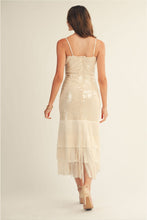 Cargar imagen en el visor de la galería, Vestido Champagne

