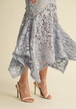 Cargar imagen en el visor de la galería, Vestido Dusty Blue
