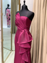 Cargar imagen en el visor de la galería, Vestido Vino
