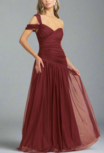 Cargar imagen en el visor de la galería, Vestido Burgundy
