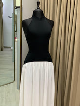 Cargar imagen en el visor de la galería, Vestido Black and White
