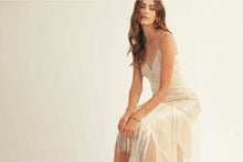 Cargar imagen en el visor de la galería, Vestido Champagne
